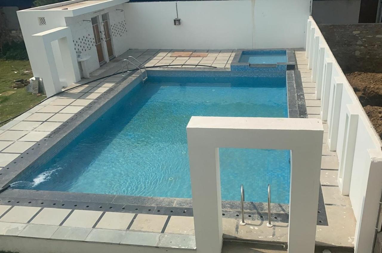 Hotel Badam Palace Udaipur Eksteriør bilde