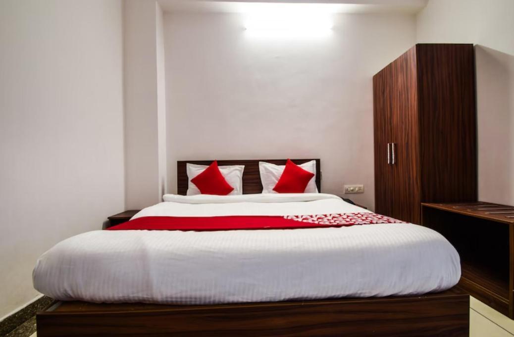 Hotel Badam Palace Udaipur Eksteriør bilde