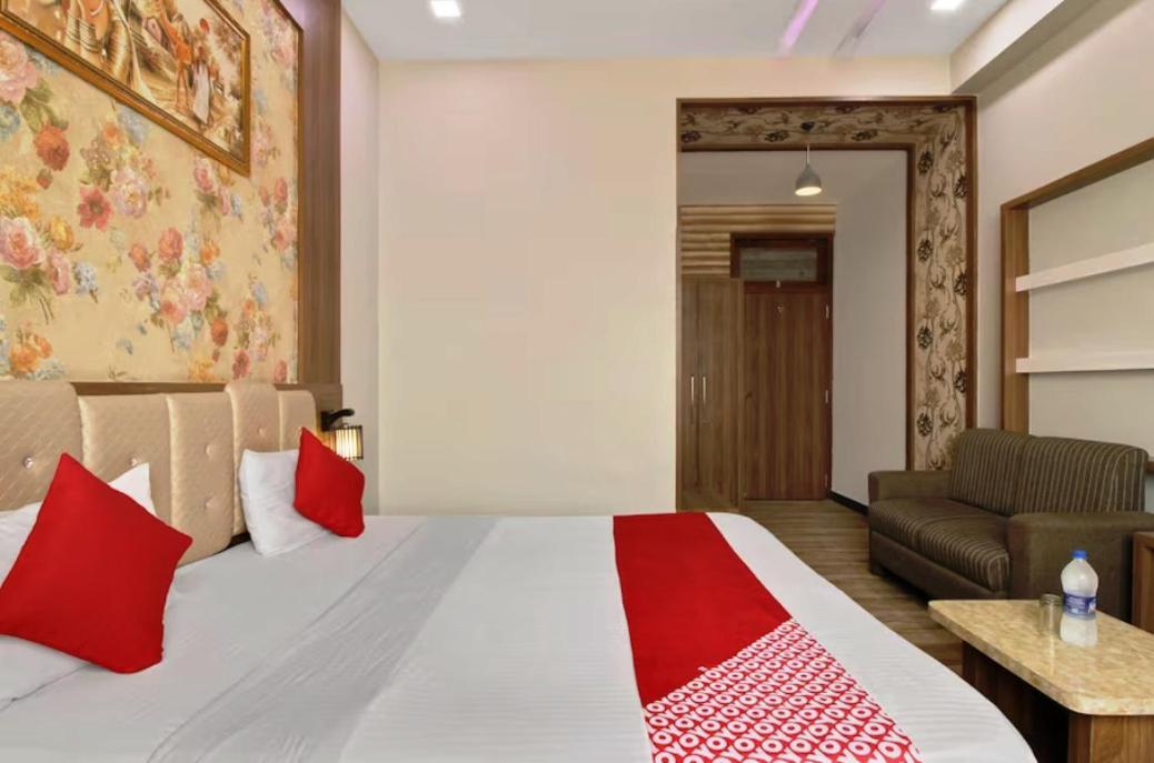 Hotel Badam Palace Udaipur Eksteriør bilde