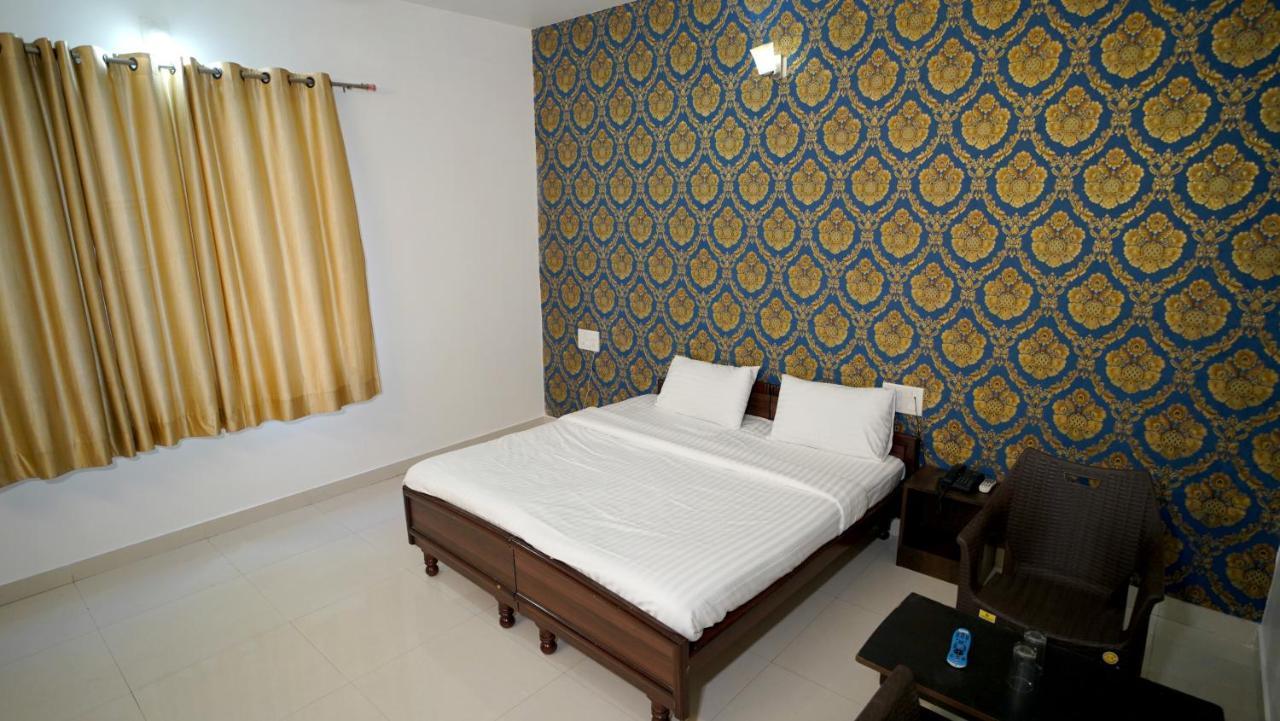 Hotel Badam Palace Udaipur Eksteriør bilde