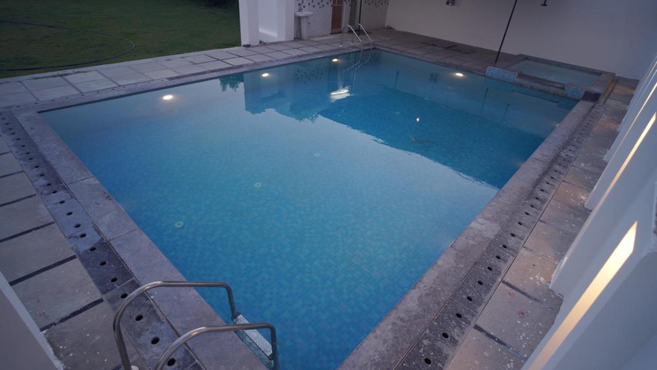 Hotel Badam Palace Udaipur Eksteriør bilde